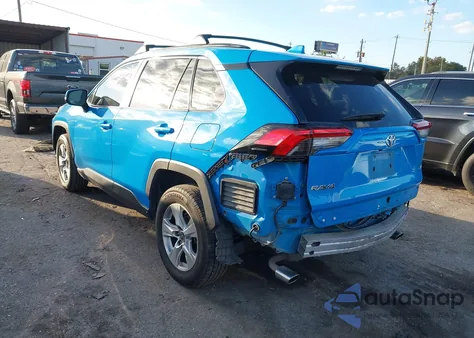 2021 Toyota Rav4 Xle from USA, damaged, VIN 2T3W1RFV8MW156111